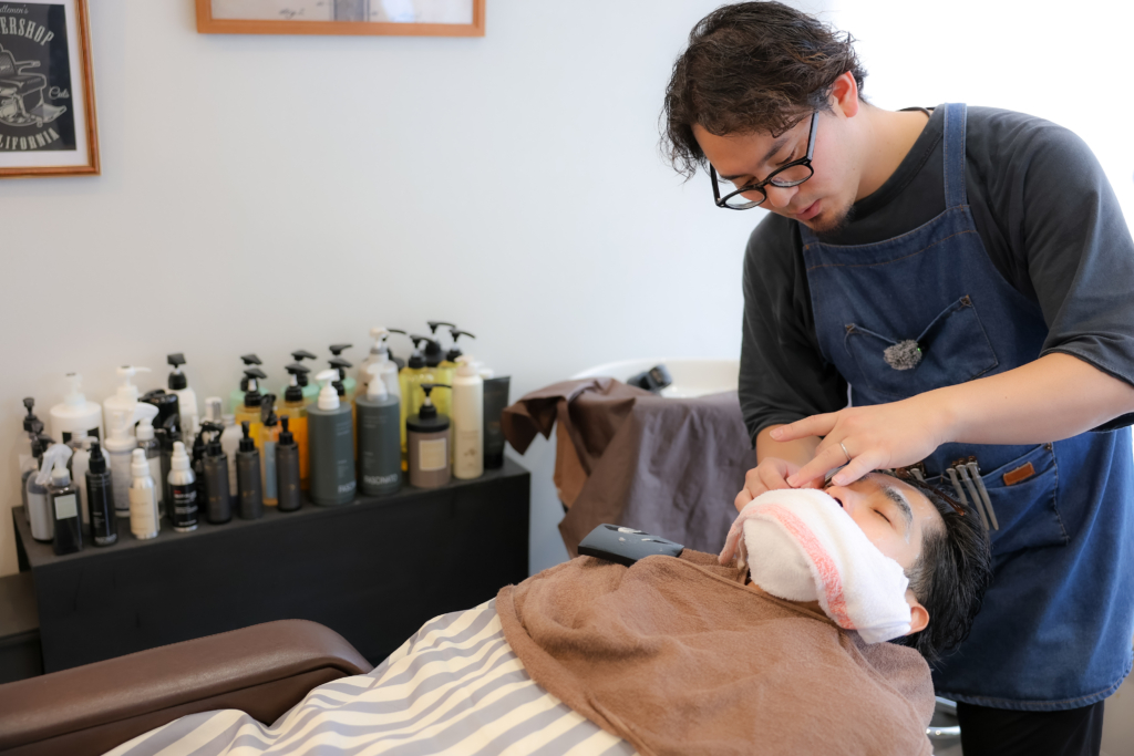 Men's hair Alwaysの丁寧な顔剃り