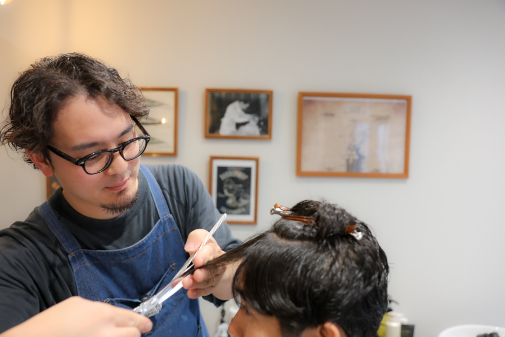 「Men's hair Always」を営む岩田亮さん